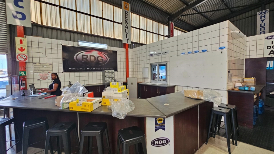 Commercial Property for Sale in Airport Industria Western Cape